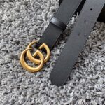 Gucci 进口头层牛皮，原版皮底。精致的手工无可挑剔，原单品质。 /