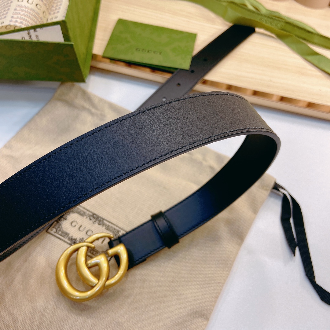 Gucci 古奇官网春夏新款，正品规格 4.0cm进口皮底小牛皮细腰带搭配精品铜扣，时尚百搭 /
