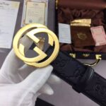 Gucci Signature皮革精制而成，触感厚实，底部也是黑色皮。宽度3.8cm，手感超好，永恒而经典！ /
