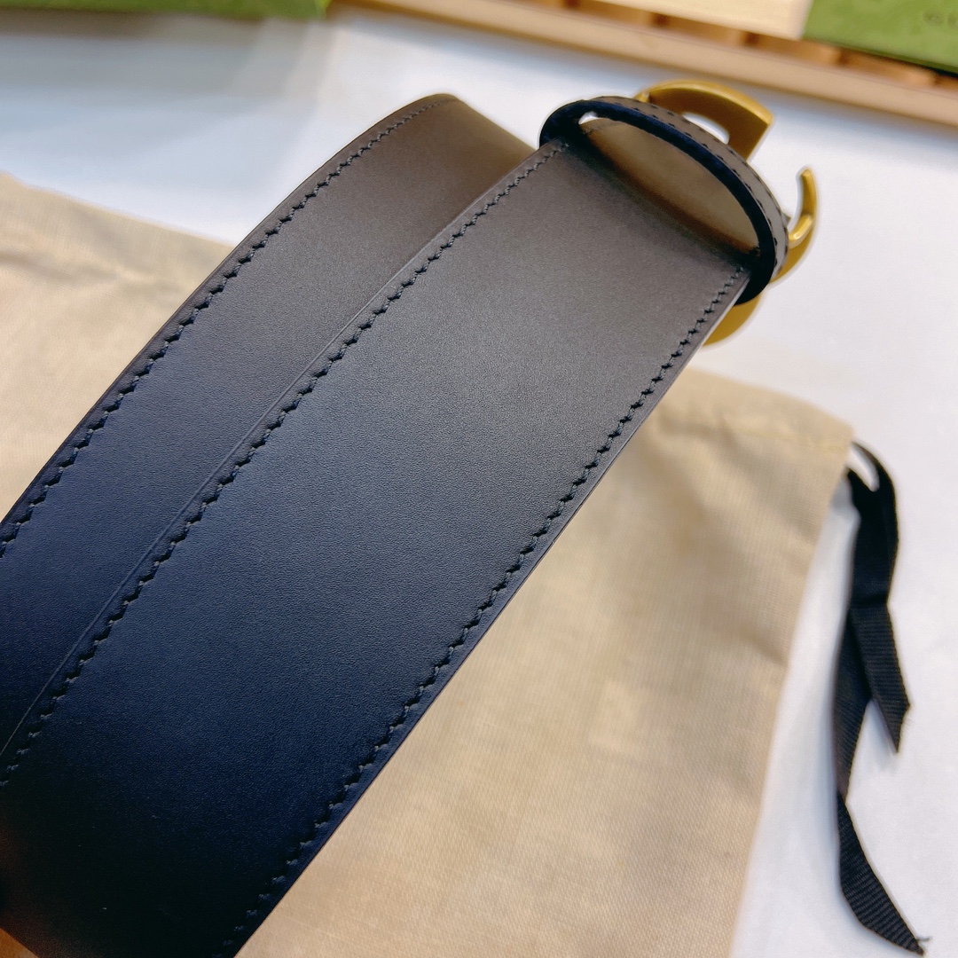 Gucci 古奇官网春夏新款，正品规格 4.0cm进口皮底小牛皮细腰带搭配精品铜扣，时尚百搭 /