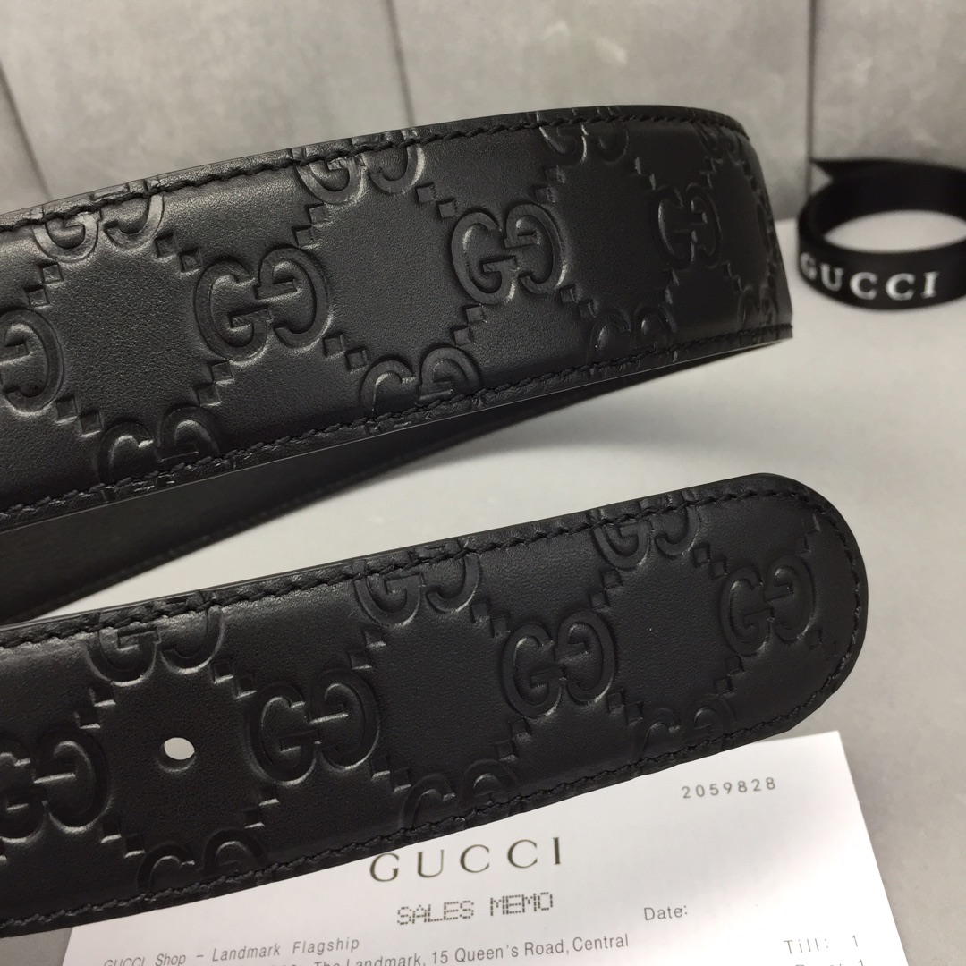 GUCCI 经典全皮压花，原版进口南非皮底，精品双G钢扣 宽度：40mm /