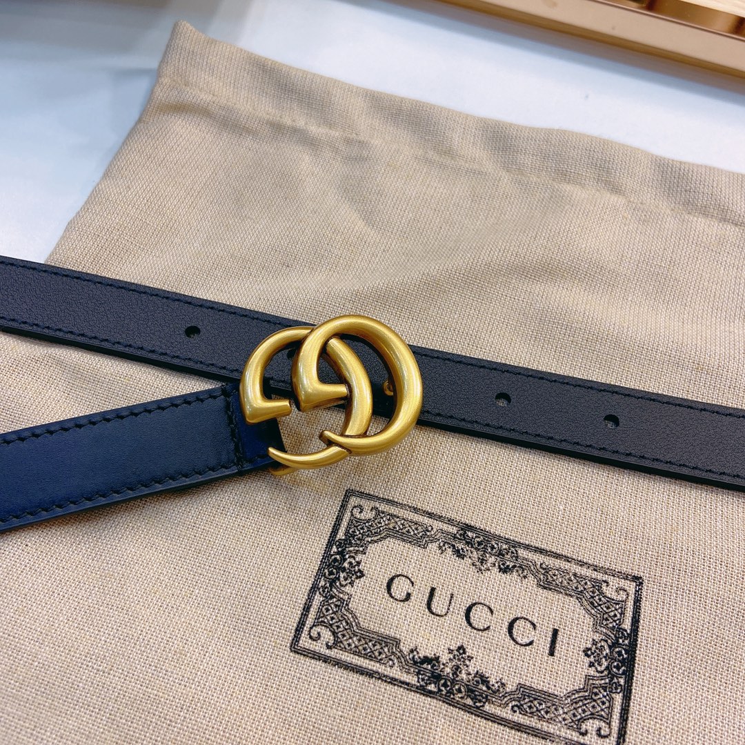 Gucci 古奇官网春夏新款，正品规格 3.0cm进口皮底小牛皮细腰带搭配精品铜扣，时尚百搭 /