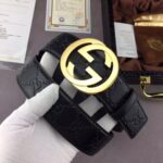 Gucci Signature皮革精制而成，触感厚实，底部也是黑色皮。宽度3.8cm，手感超好，永恒而经典！ /