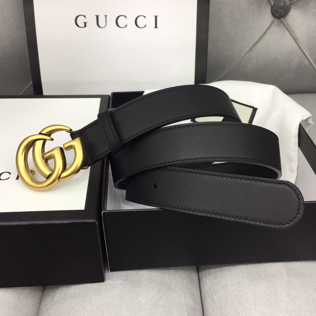p110 ：配送专柜全套礼盒包装🎁。G 经典原单配以标志双 G 带扣。宽度:2.0cm/3.0cm/3.5cm/4.0cm手感，修长真皮腰带采用原厂小牛皮精致而成。柔软 品质保证 无忧售后 /