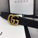 p110 ：配送专柜全套礼盒包装🎁。G 经典原单配以标志双 G 带扣。宽度:2.0cm/3.0cm/3.5cm/4.0cm手感，修长真皮腰带采用原厂小牛皮精致而成。柔软 品质保证 无忧售后 /