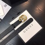 P110（配全套包装盒）獨家實拍 guccl 原單水貨 原版五金 皮帶系列出貨了，海外原單貨，正品尺寸，原版走线 3.8mm與正品零距離接觸，手工縫線完美工藝 🌹🌹看獨家正品細節 /