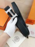 P100 ：配全套包装盒 爱马仕  实景拍摄 高端品质 采用双面头层牛皮荔枝纹，搭配原单五金纯钢扣头，完美的车线、油边，顶级做工， 精美的设计，华丽的外观 休闲百搭。 /