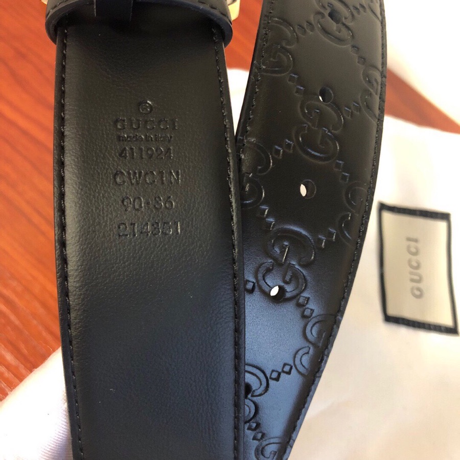 GUCCI古弛意大利制造经典双G压花进口牛皮腰带皮带，商务休闲，宽度:38mm 专柜包装 /