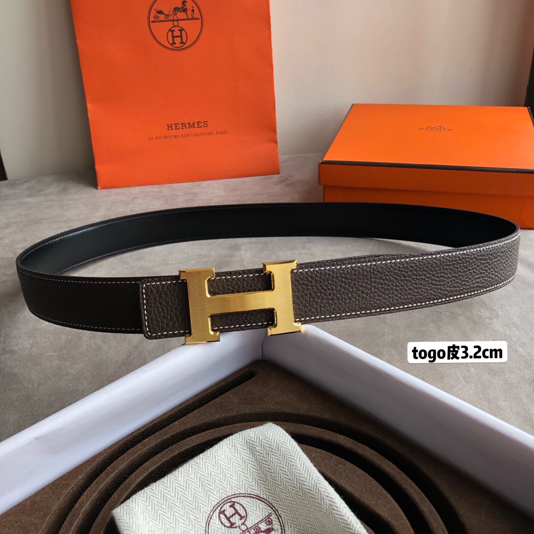 Hermes爱马仕H焊点拉丝金色/钯扣，进口togo皮小牛皮内衬，欣赏享用完美的设计和优质的皮料精细工艺，不容错过的产品。3.2cm，3.8cm