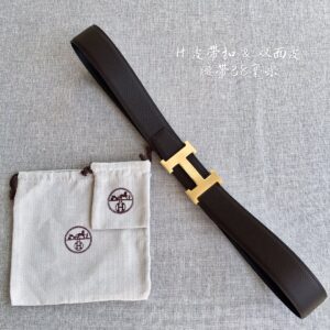 P130 配全套包装礼盒🎁 爱·马·仕 男款腰带 专柜在售爆款 👏👏👏 感谢客户反馈实拍图，顶级货 自己看细节 3.8CM都有货 码数齐