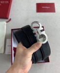 P120 ：配送专柜全套礼盒包装🎁。菲拉格慕 35mm！海外代工厂出货，采用双面自然甩头层牛皮，风格现代，为日常造型增姿添彩，达到修身效果，区别一般市场货。高端大气