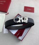 P120 ：配送专柜全套礼盒包装🎁。菲拉格慕 35mm！海外代工厂出货，采用双面自然甩头层牛皮，风格现代，为日常造型增姿添彩，达到修身效果，区别一般市场货。高端大气