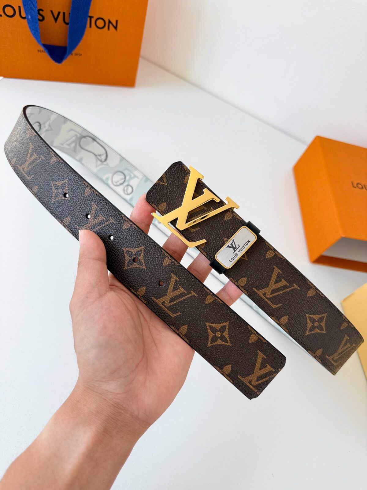 琪琪皮带-工厂腰带货源直销