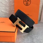 P120 ：配送专柜全套礼盒包装🎁。爱马仕男款精品 精致荔枝纹➕原版皮底，双面头层牛皮 &原版纯钢特色扣，双头尾设计，彰显独特风格，双色可双面使用 宽度：38毫米 /