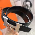 P120 ：配送专柜全套礼盒包装🎁。爱马仕男款精品 精致荔枝纹➕原版皮底，双面头层牛皮 &原版纯钢特色扣，双头尾设计，彰显独特风格，双色可双面使用 宽度：38毫米 /