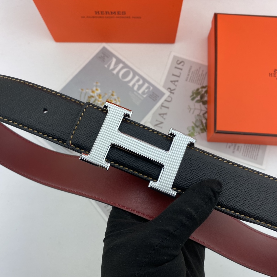 Hermes爱马仕 男士双面皮腰带38mm 双面进口花纹皮压制。可双面使用 专柜走线 搭配新款扣。 /