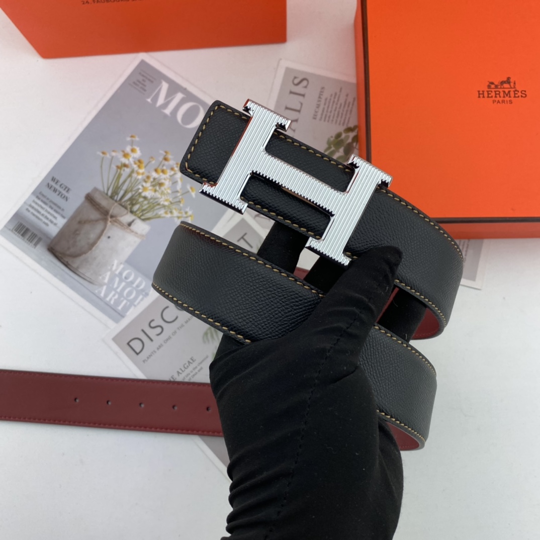 Hermes爱马仕 男士双面皮腰带38mm 双面进口花纹皮压制。可双面使用 专柜走线 搭配新款扣。 /