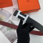 Hermes爱马仕 男士双面皮腰带38mm 双面进口花纹皮压制。可双面使用 专柜走线 搭配新款扣。 /