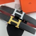 Hermes爱马仕 男士双面皮腰带38mm 双面进口花纹皮压制。可双面使用 专柜走线 搭配新款扣。 /