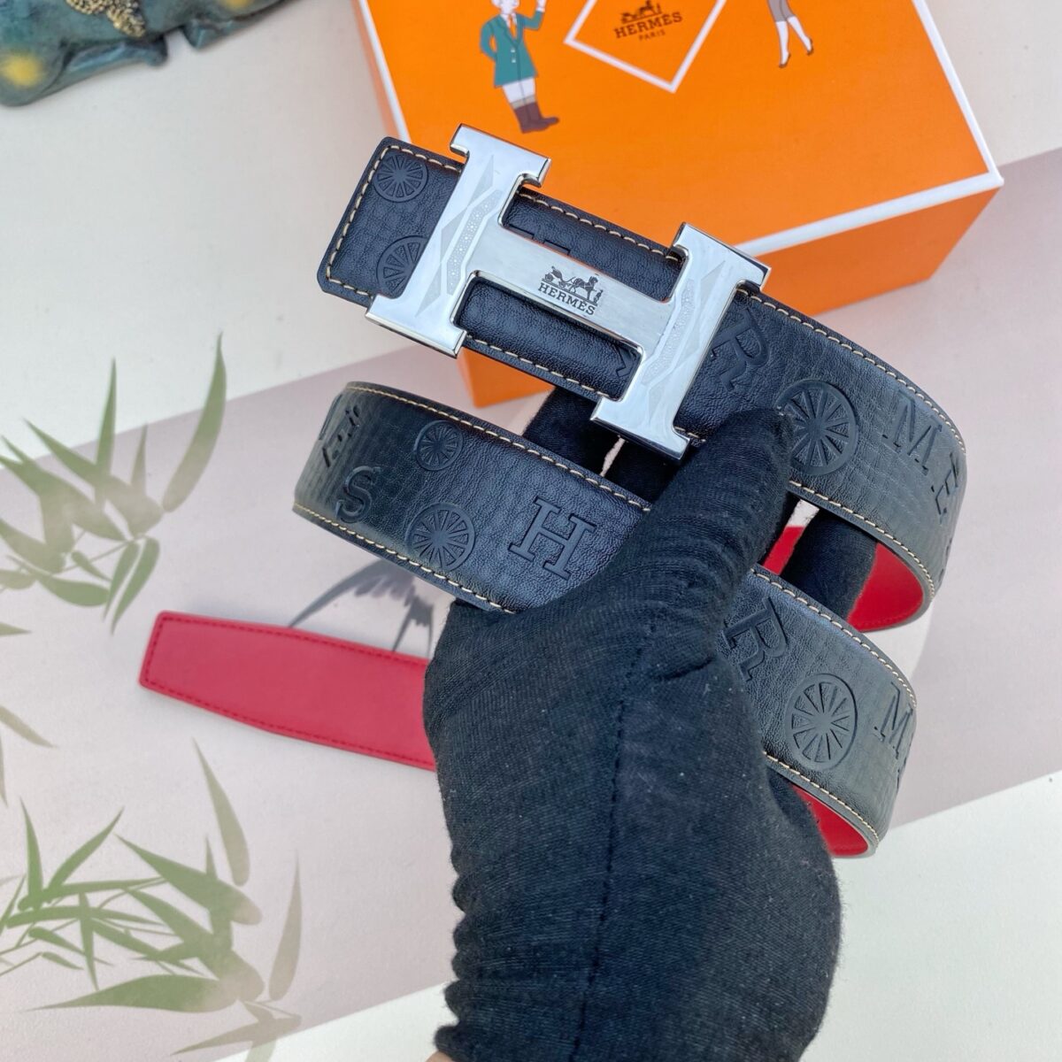 爱马仕💕 特种皮腰带系列 ，原厂五金精品不锈钢扣，手感柔软舒适 宽3.8CM。p130