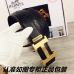 默认列表微信朋友圈动态商城三列图集