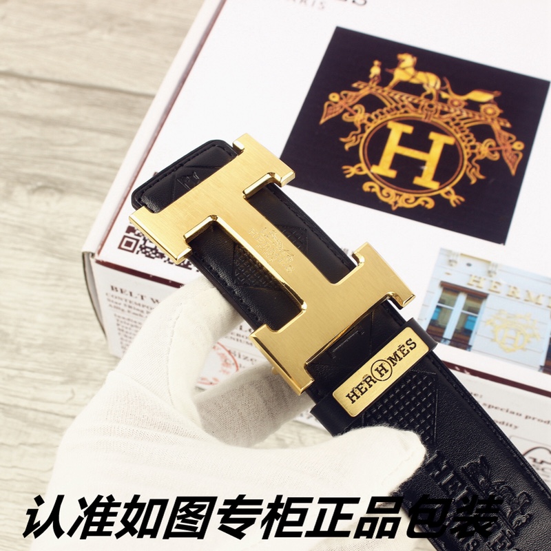 默认列表微信朋友圈动态商城三列图集