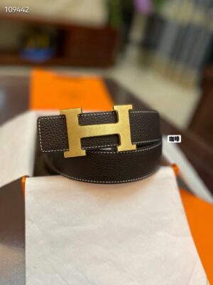 weigou_266951_0_bc90ccedcc Hermes/爱马仕经典H拉丝金色/钯扣,进口togo皮小牛皮内衬,欣赏享用完美的设计和优质的皮料精细工艺,不容错过的产品。