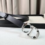Dior 24早春新款 C D搭扣黄铜腰带扣，小牛皮腰带 经典永存 2.0cm /