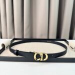 Dior 24早春新款 C D搭扣黄铜腰带扣，小牛皮腰带 经典永存 2.0cm /