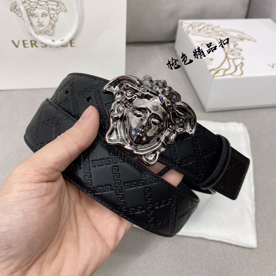 Versace 原单腰带，进口原版头层牛皮，搭配经典美人头真空电镀五金，宽度3.8cm 配全套包装礼盒🎁 /