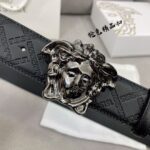 Versace 原单腰带，进口原版头层牛皮，搭配经典美人头真空电镀五金，宽度3.8cm 配全套包装礼盒🎁 /