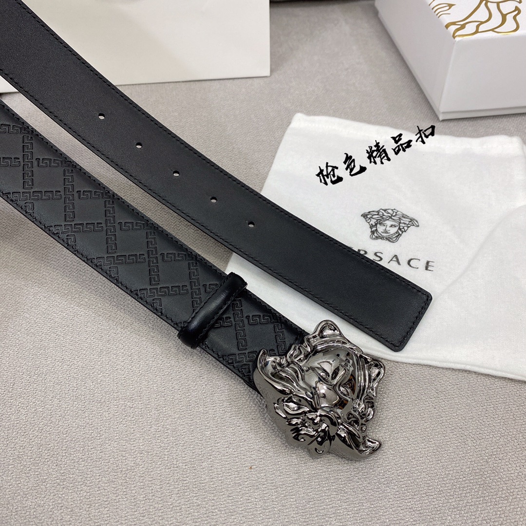 Versace 原单腰带，进口原版头层牛皮，搭配经典美人头真空电镀五金，宽度3.8cm 配全套包装礼盒🎁 /