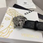 Versace 原单腰带，进口原版头层牛皮，搭配经典美人头真空电镀五金，宽度3.8cm 配全套包装礼盒🎁 /