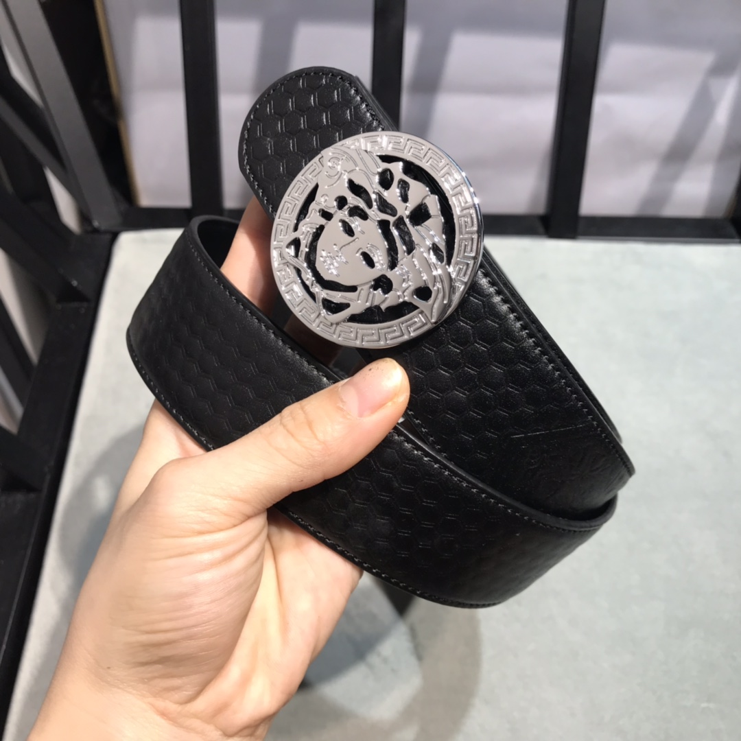 P120 范思哲、38mm专柜品质 官网同步 精美扣、牛皮🐂！手感极佳 上身效果棒 商务休闲 码数齐全配原版包装 /