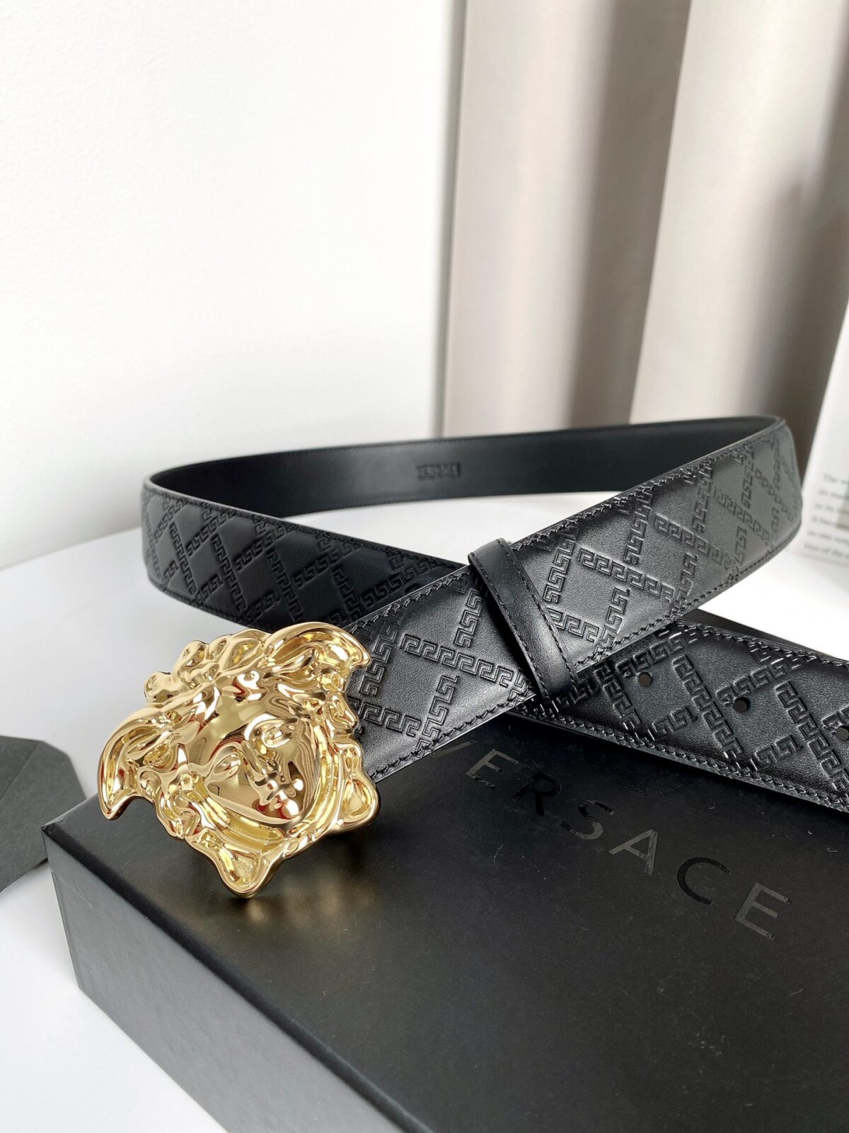 Versace 原单腰带，进口原版头层牛皮，搭配经典美人头真空电镀五金，宽度3.8cm /
