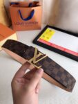 默认列表微信朋友圈动态商城三列图集