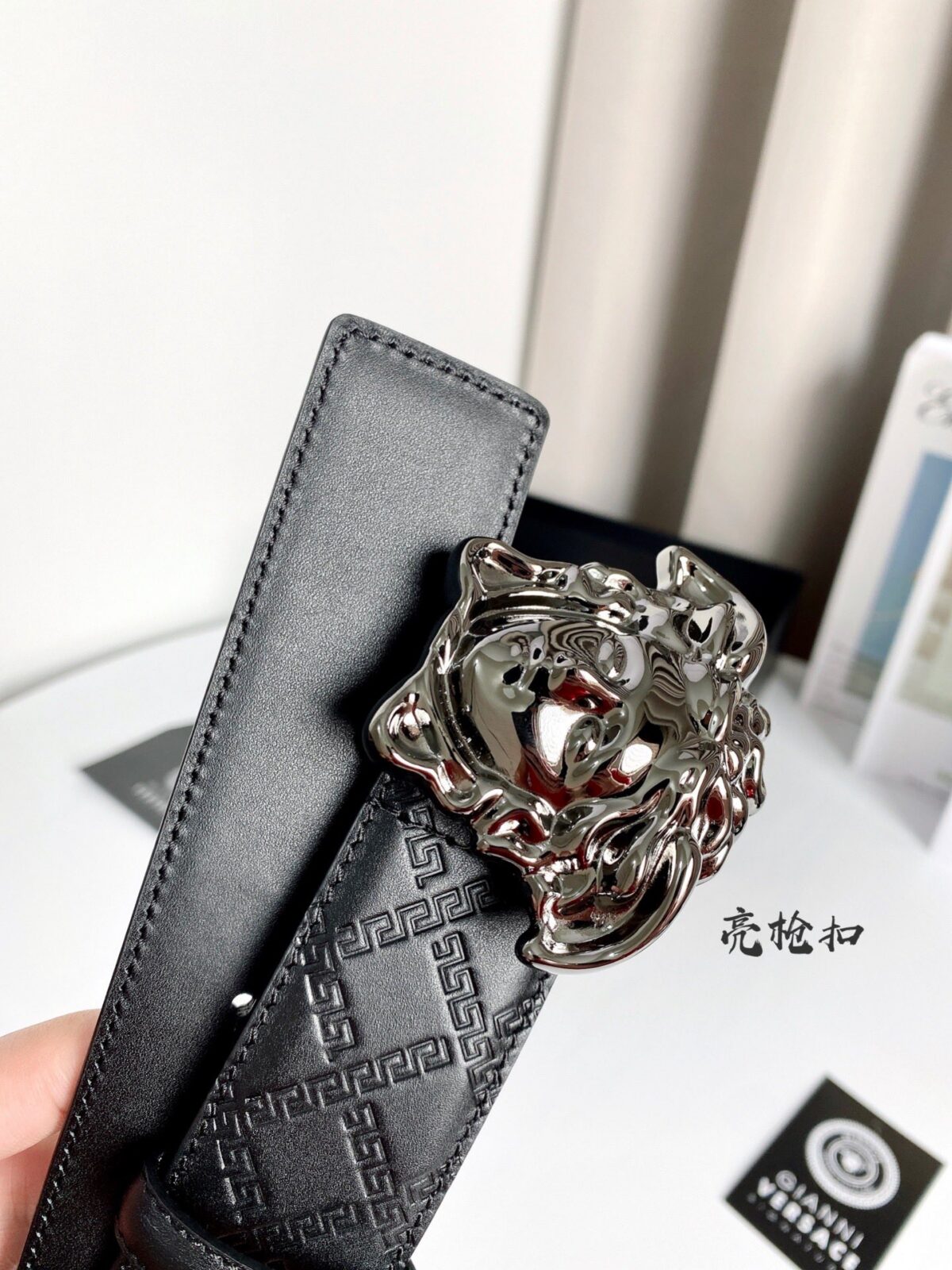 🆕品牌:路易威登 P120 🆕尺寸:39mm 正品尺寸 🆕五金材质:专柜精品钢扣，真空电镀，工艺精细 🆕带身材质:天然磨砂皮原单面料、质感超赞，手感柔软，对版车线，对版线色 /