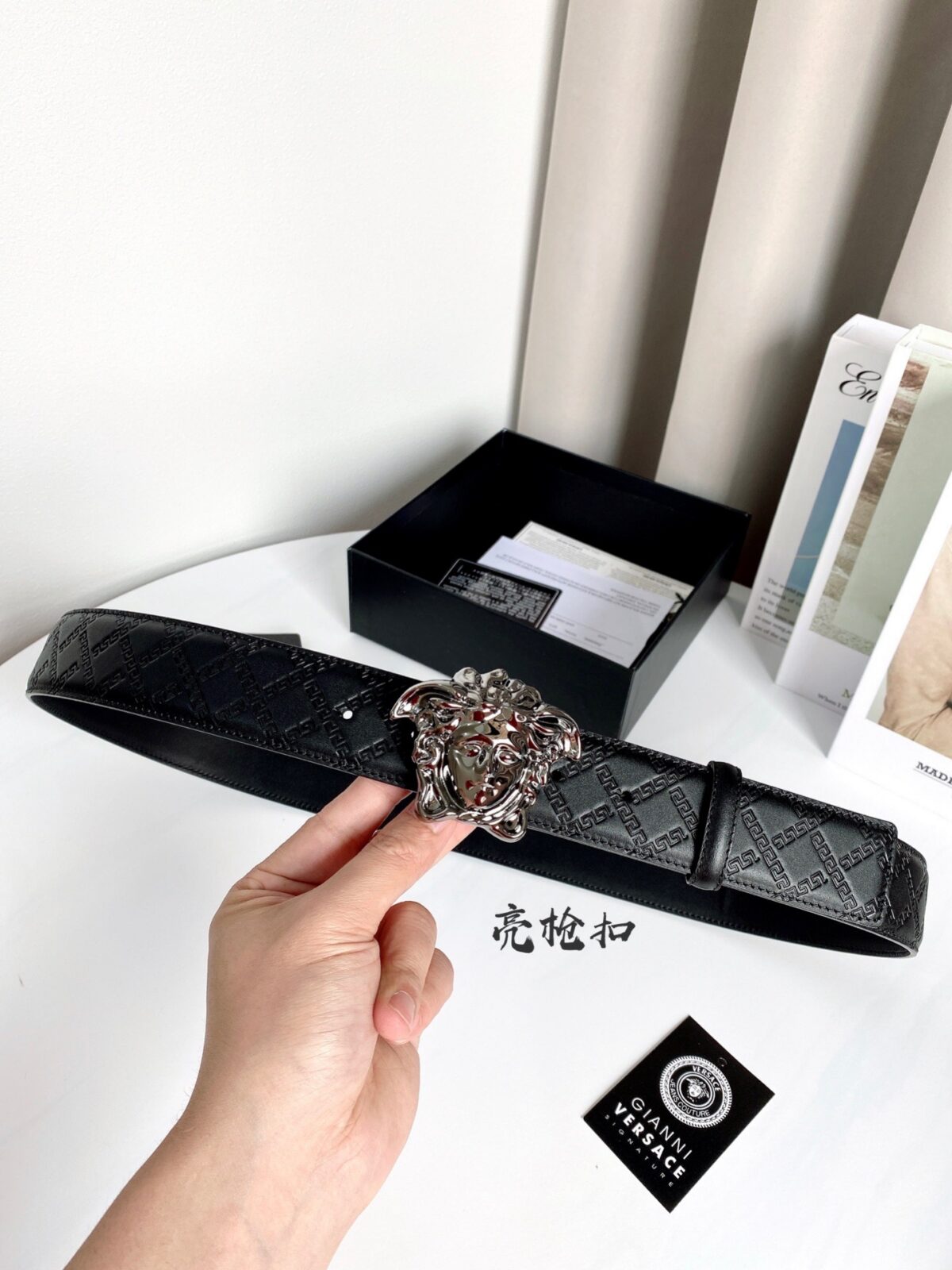 🆕品牌:路易威登 P120 🆕尺寸:39mm 正品尺寸 🆕五金材质:专柜精品钢扣，真空电镀，工艺精细 🆕带身材质:天然磨砂皮原单面料、质感超赞，手感柔软，对版车线，对版线色 /