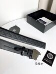 🆕品牌:路易威登 P120 🆕尺寸:39mm 正品尺寸 🆕五金材质:专柜精品钢扣，真空电镀，工艺精细 🆕带身材质:天然磨砂皮原单面料、质感超赞，手感柔软，对版车线，对版线色 /