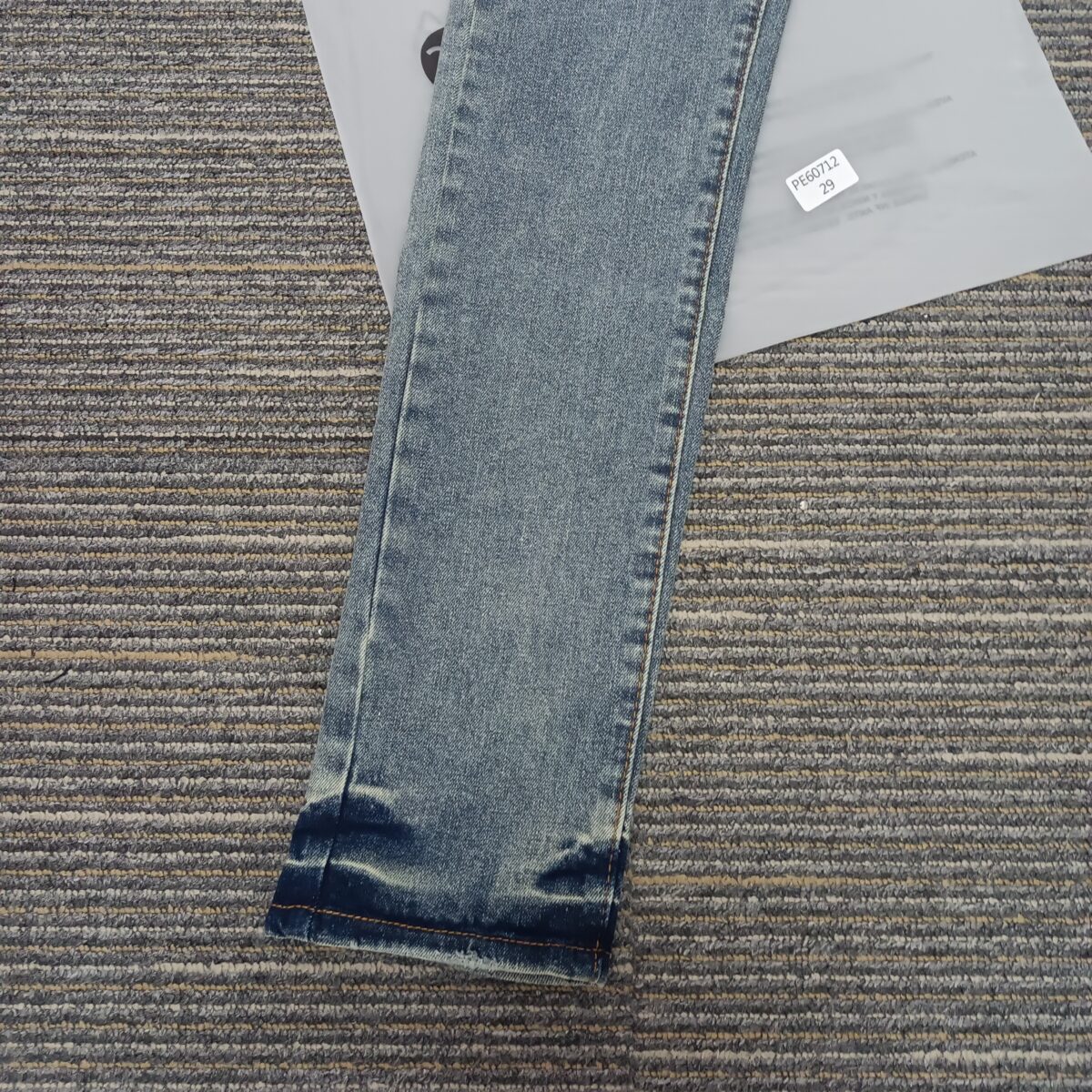 60712