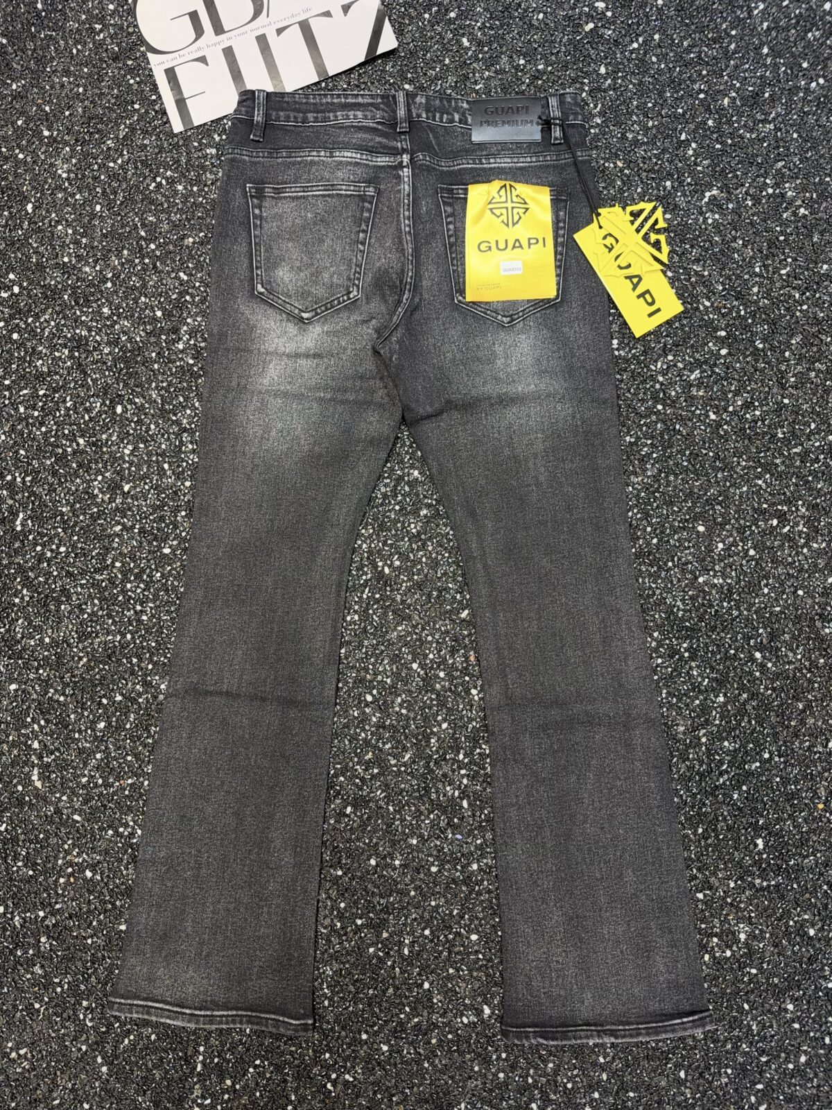 G8512