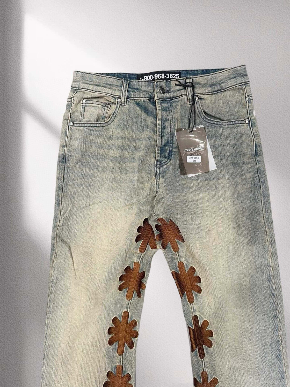 9996