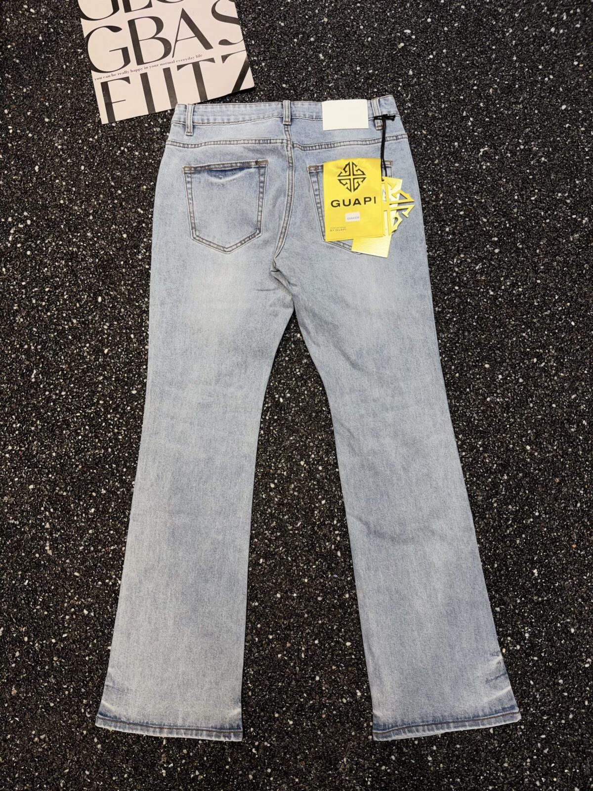 G8570