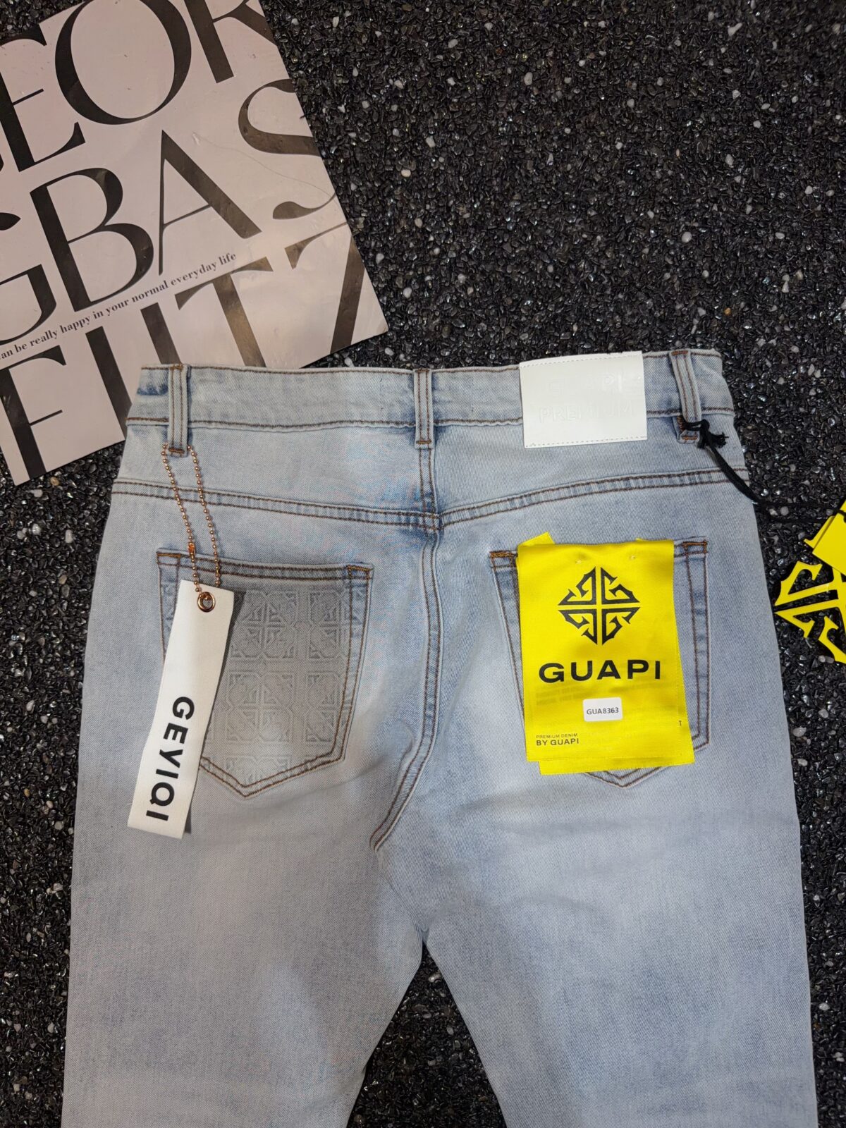 G8363