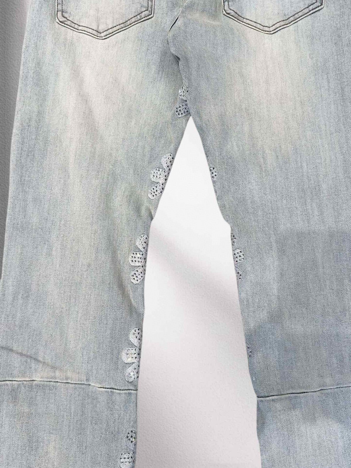 9988