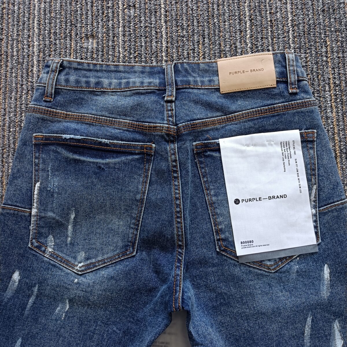 816123