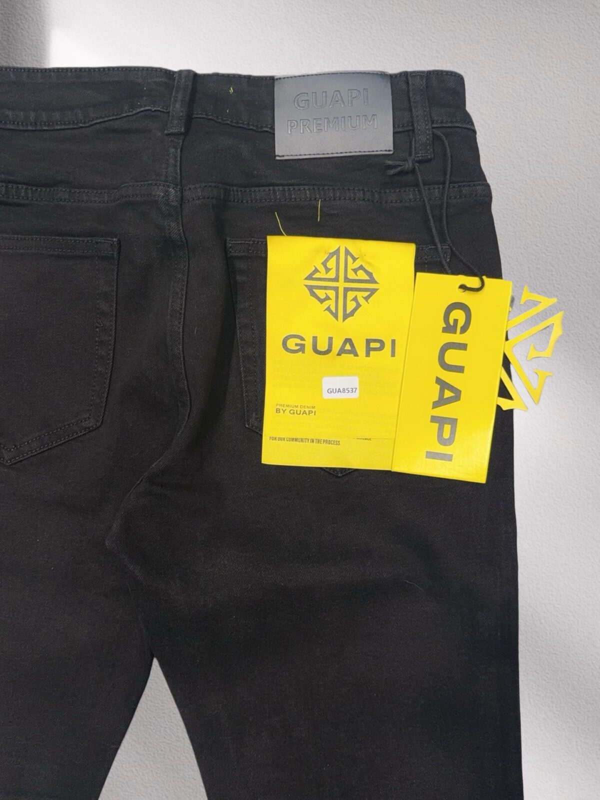 G8537