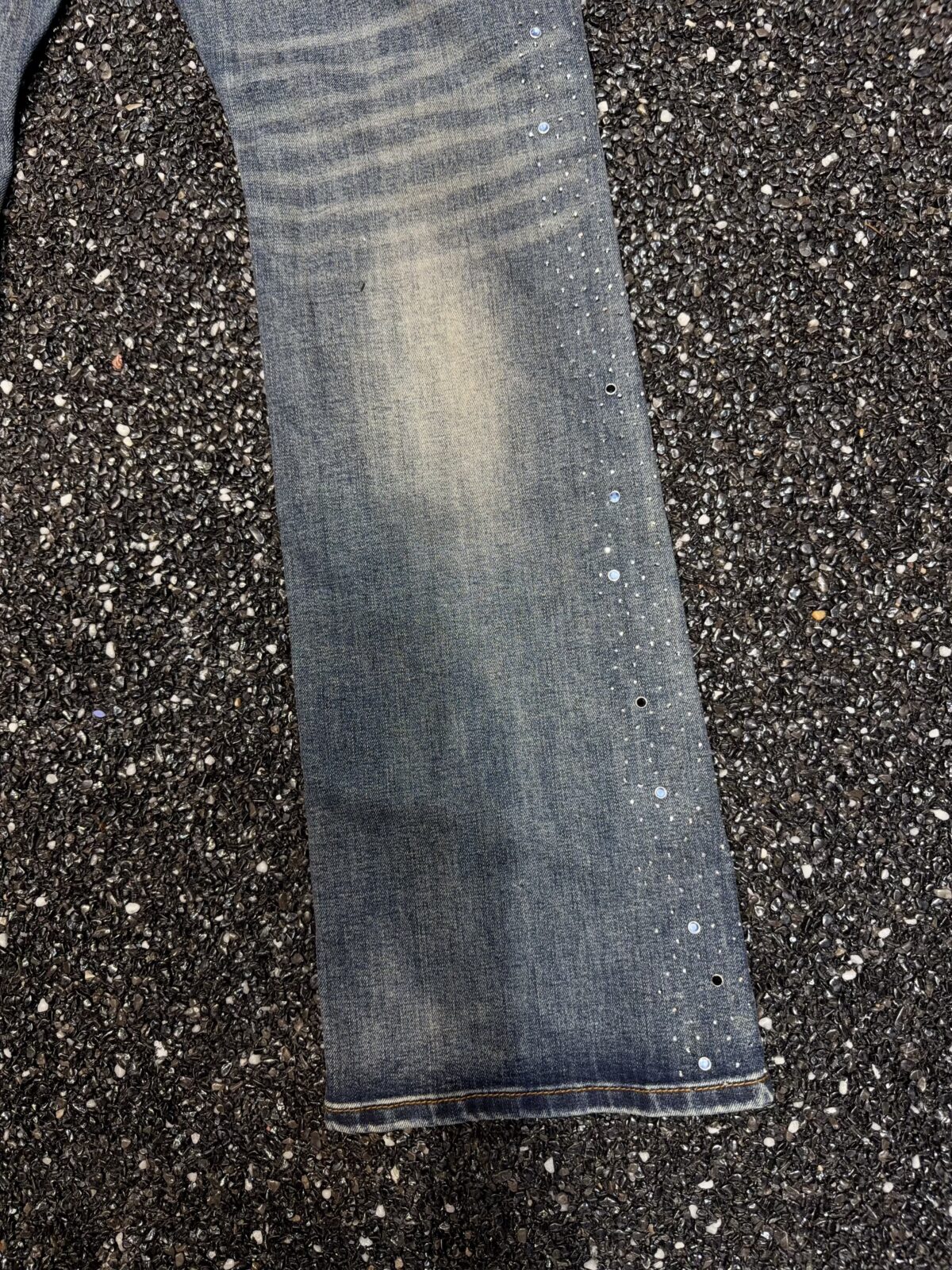 G8566