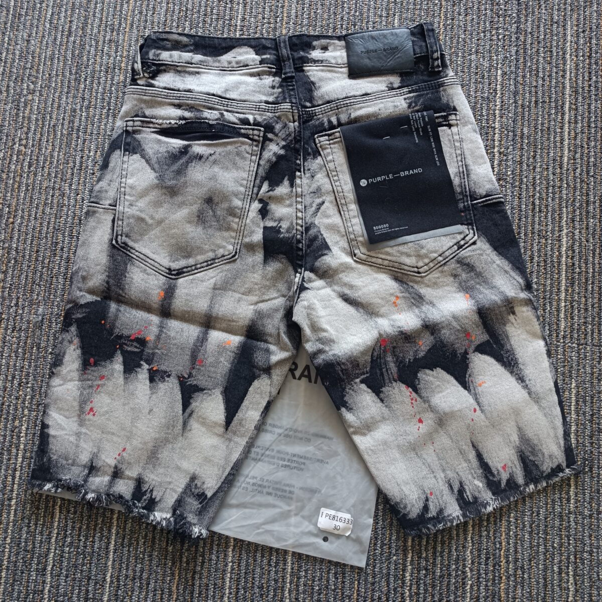 816333