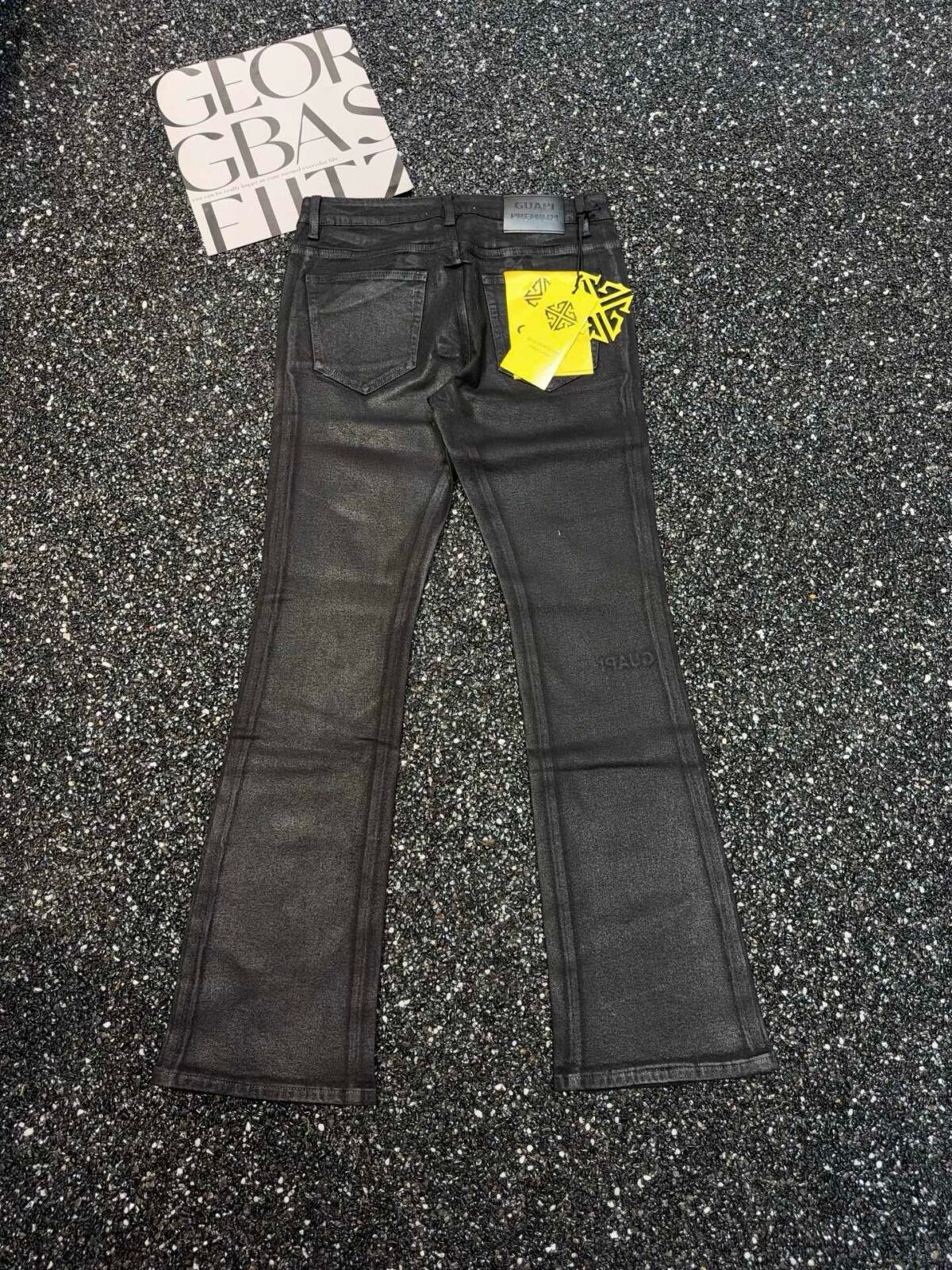 G8359